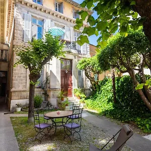 la-maioun-guesthouse.fr-provencehotel.com/